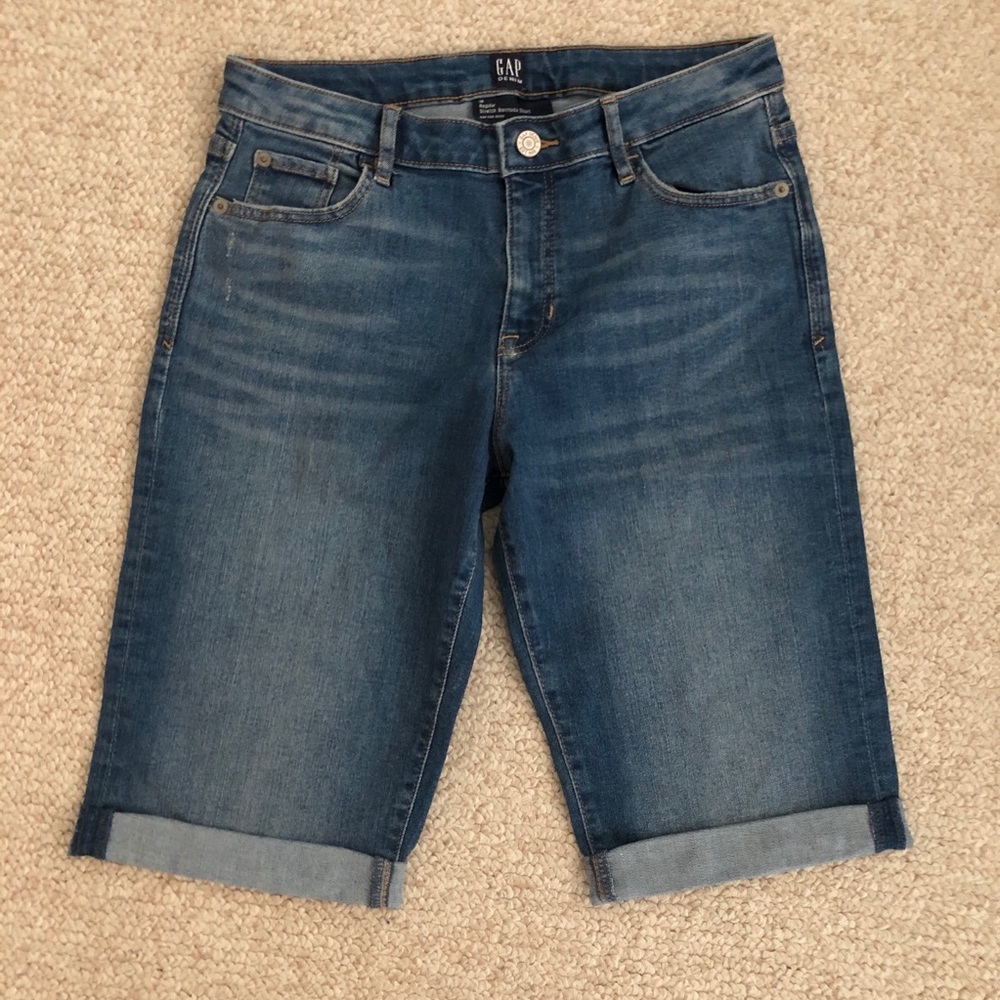 NWOT Girls’ Size 18 Denim Bermuda Shorts